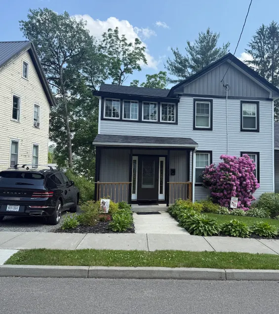 Delaware river fish/hunting Deposit Village Home - Image 1
