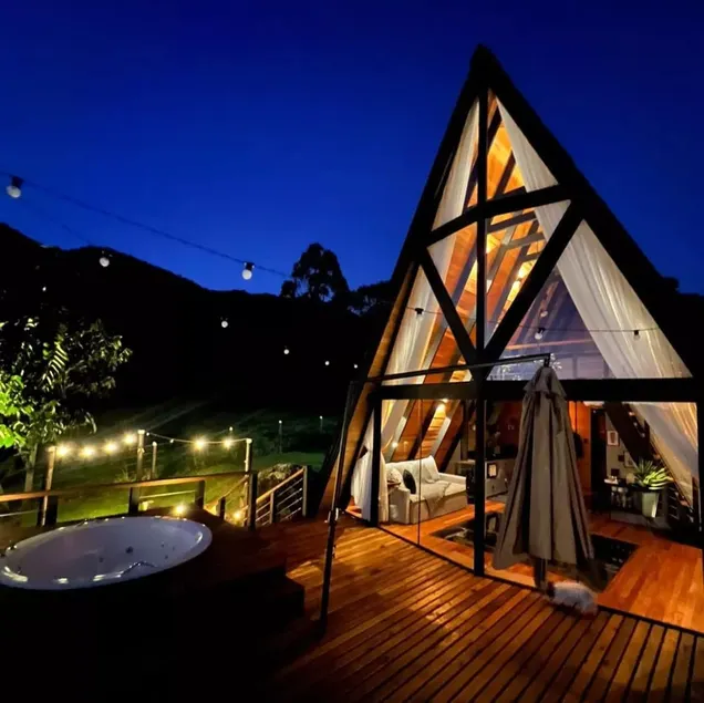 Triangle of the Sun Cabin | Mountain view | Hot tu - Image 1