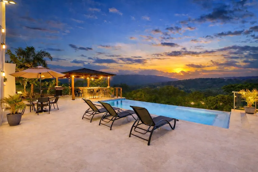 Villa Valentina Holidays - Image 1