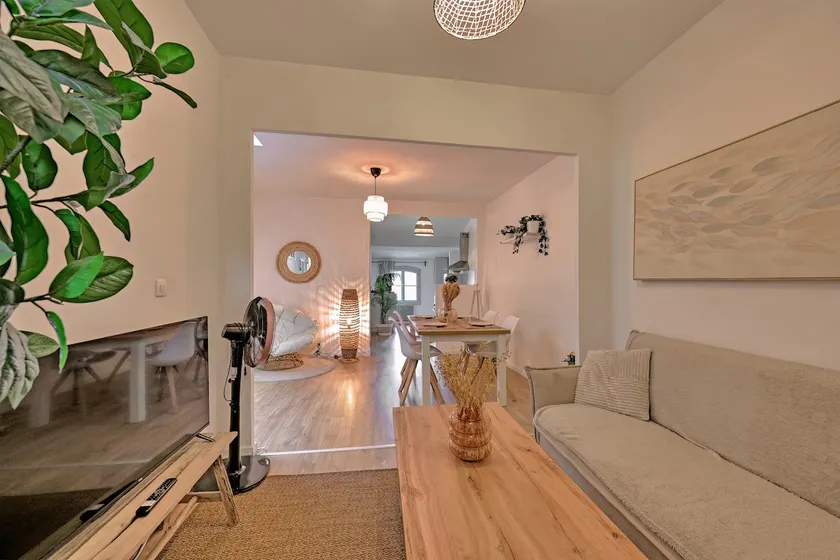 Fusterie - Peaceful 2-bedroom apartment in the historic center - WiFi - Image 1