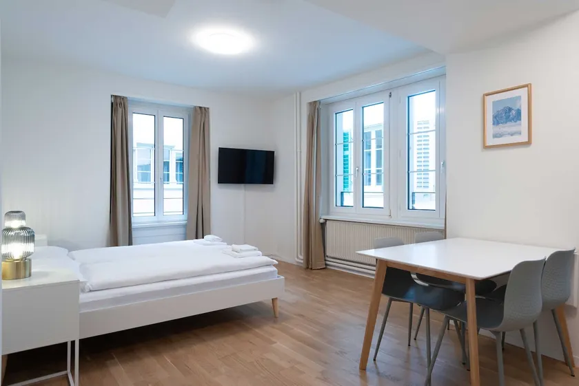 LU Venus ll - Old Town HITrental Apartment - Image 1