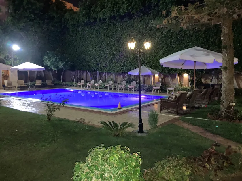 Al Fardous Luxury Vacation Home - Image 1
