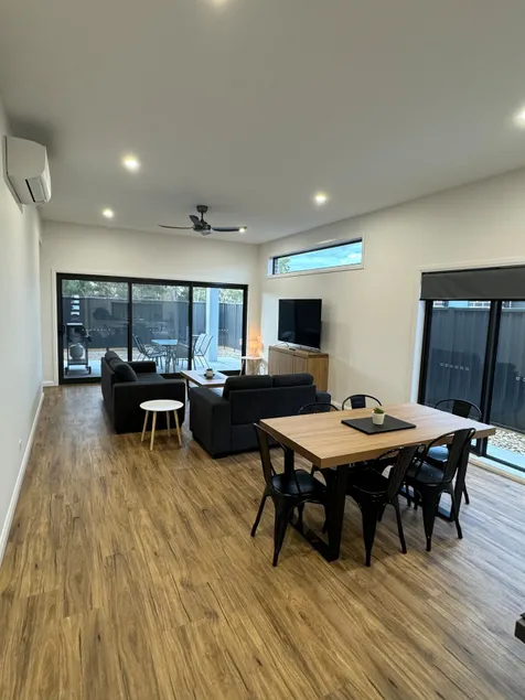 New spacious house in Horsham. - Image 1