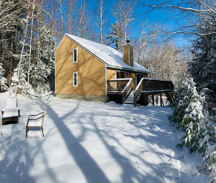 Cozy Private Home in the Mountain Lakes - Image 1