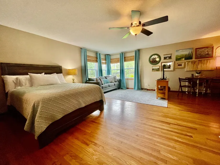 Lenore's Guest Suite - Image 1