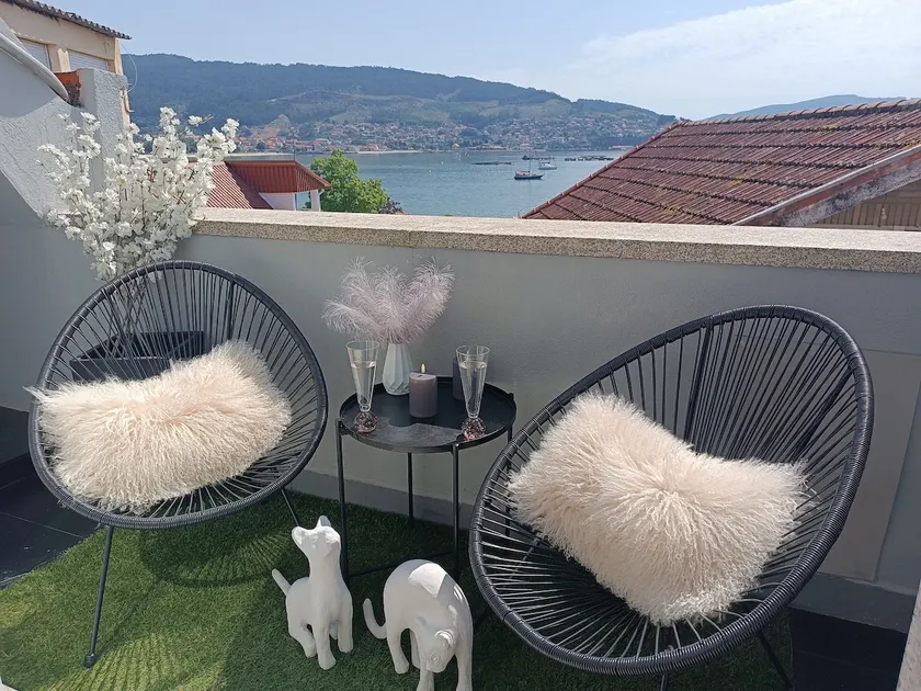 Rincon del Mar Terraces and Views of the Vigo Estuary - Image 1
