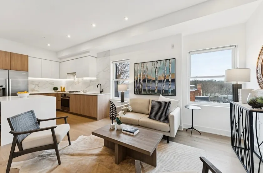 New 3BD/2BA Apartment with Private Rooftop - Image 1