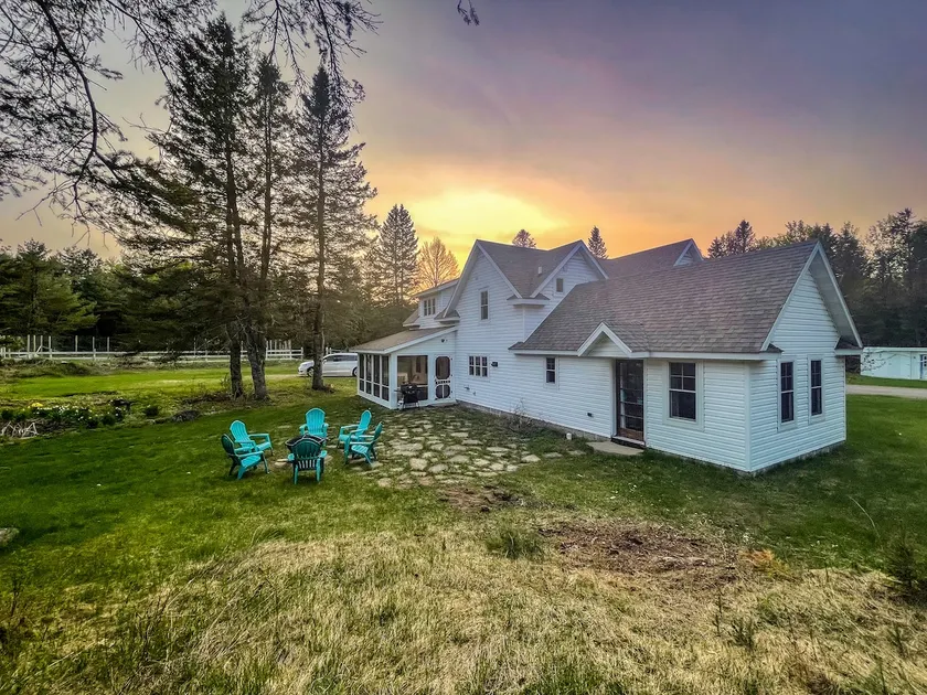 Farmhouse Escape, Private Sauna, Hiking Trails - Image 1