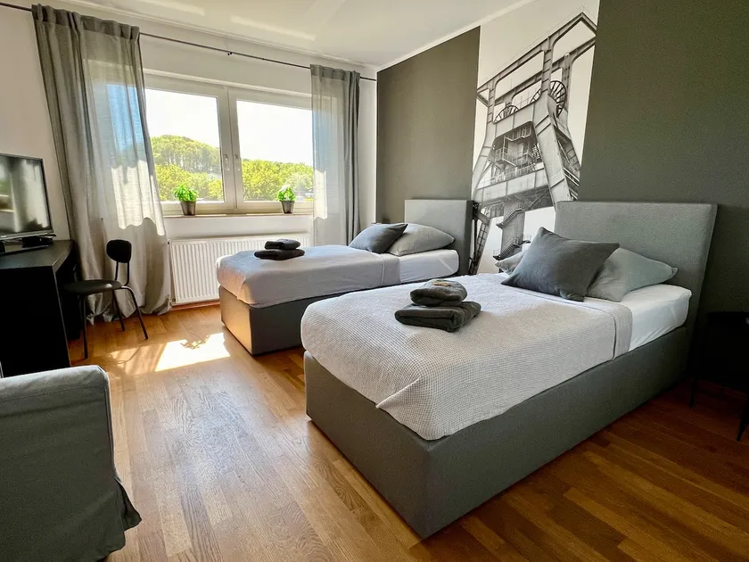 Modern & quiet apartment | balcony | Netflix - Image 1