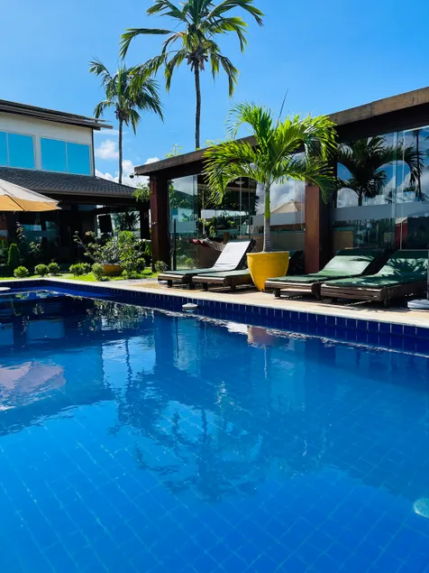 Luxury Waterfront House (Right on the sand) - Image 1