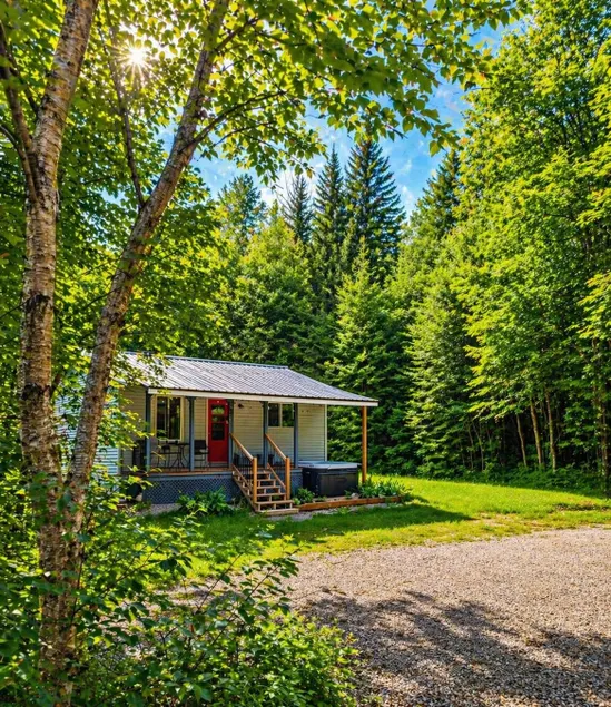 The Retreat • Spa in the Forest • King Bed • Streams • NBV - Image 1