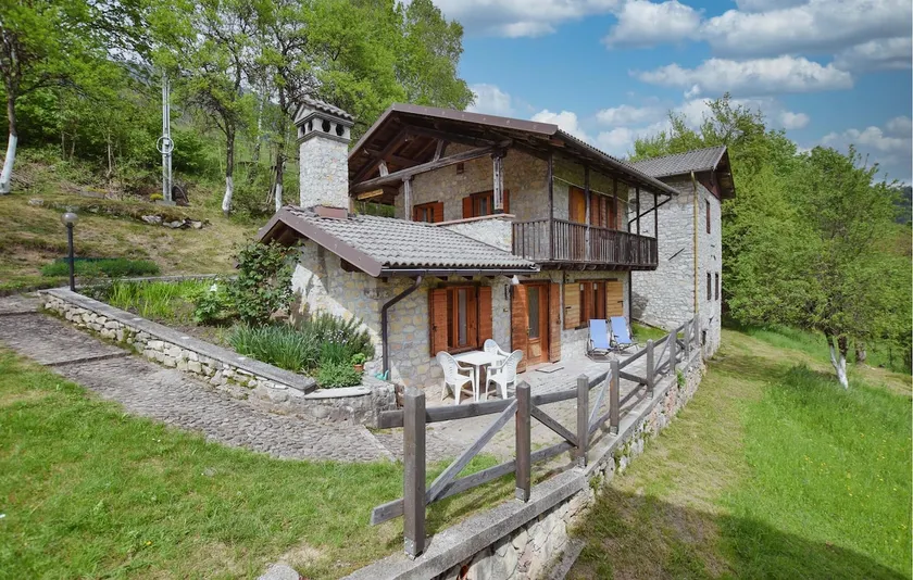 Tolles Haus in Sovramonte mit WLAN - Image 1