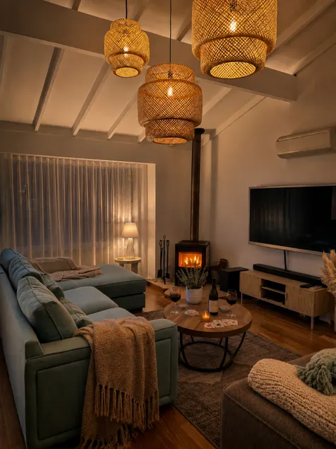 Leander Beach House Sleeps 13 dogs welcome and pool table - Image 1