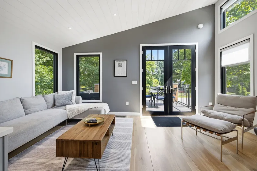 Walk to Beach, Chic Modern-Metro Vacay Home & Deck - Image 1