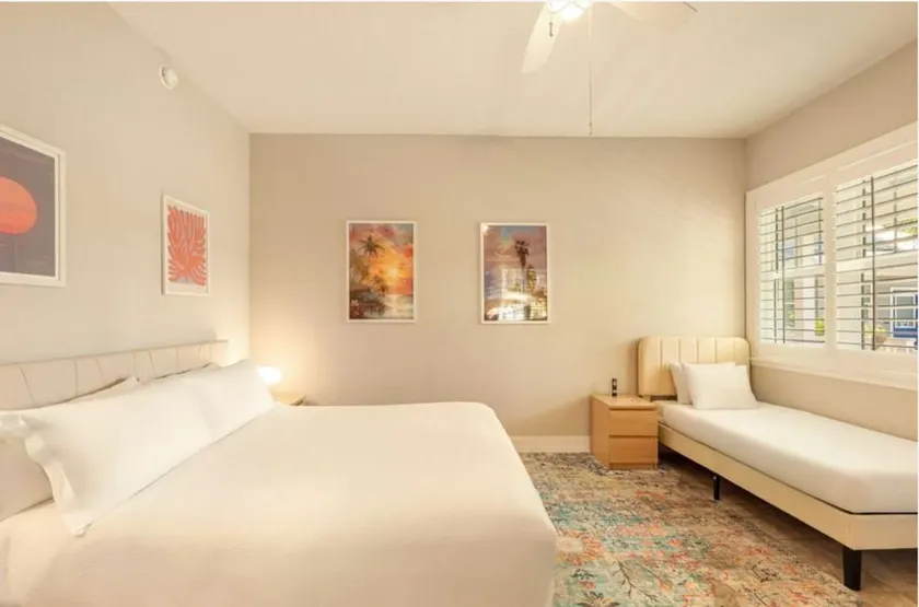 Newly Renovated Cottage! Ideal for 3 Guests - Image 1
