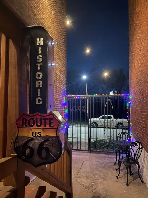 Route 66 hotel (House) - Image 1