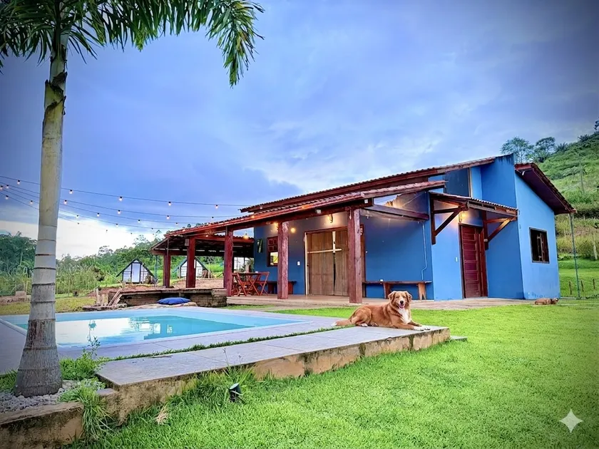 Retreat with Pool and Mountain View - Image 1