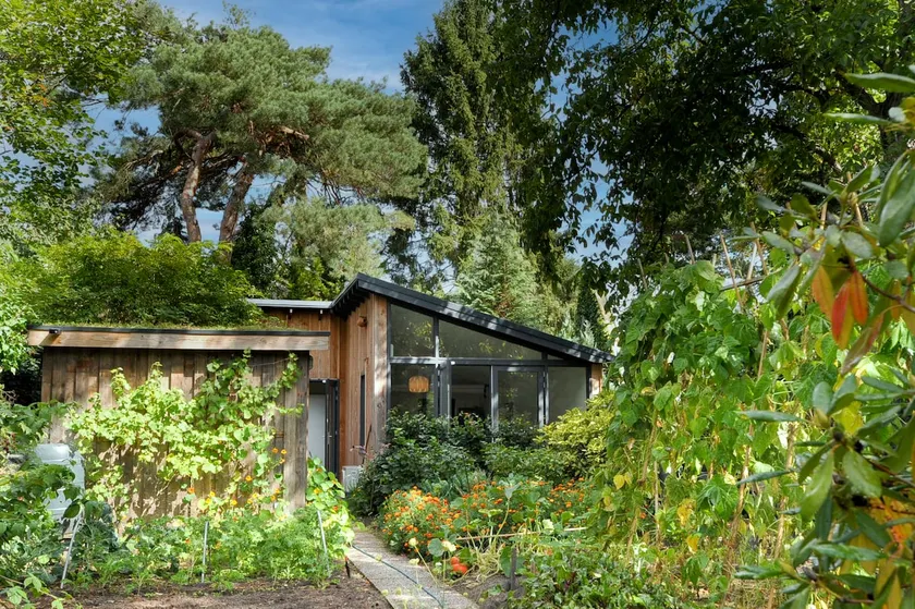 Studio in wooded Bilthoven - Image 1
