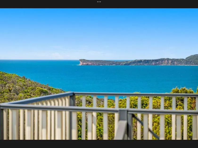 Ocean front house with pool & amazing sea views - Image 1