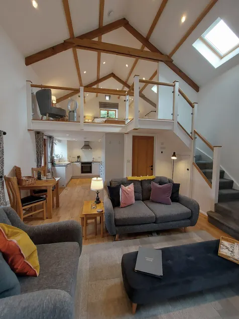 Spacious, luxury,  romantic Barn for couples near Exmoor & Coast - Image 1