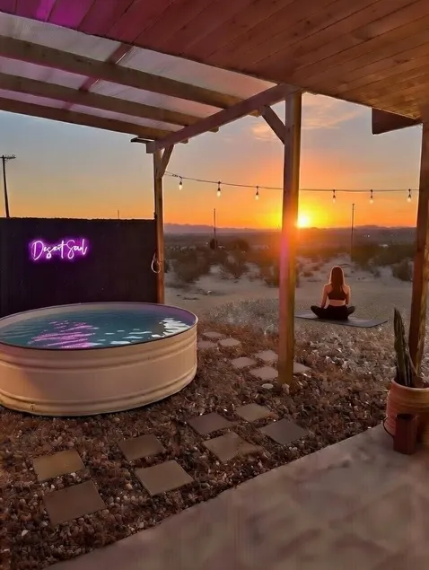 Desert Soul Cali-Luxury Casita-Joshua Tree Oasis - Image 1
