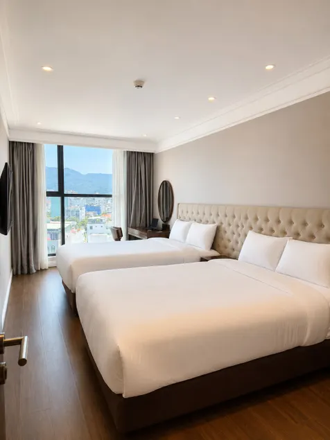Beachfront Apt-2BR, Free Pool & Bathtub - Image 1