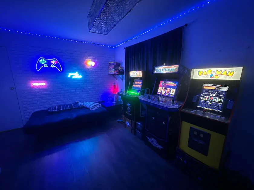 Game room/ kids play room/4bdr/7mins dnwtownokc - Image 1