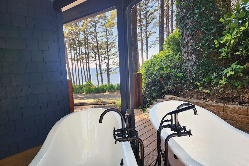 Ocean Front, The Fishwives' Cottage, Views! - Image 1