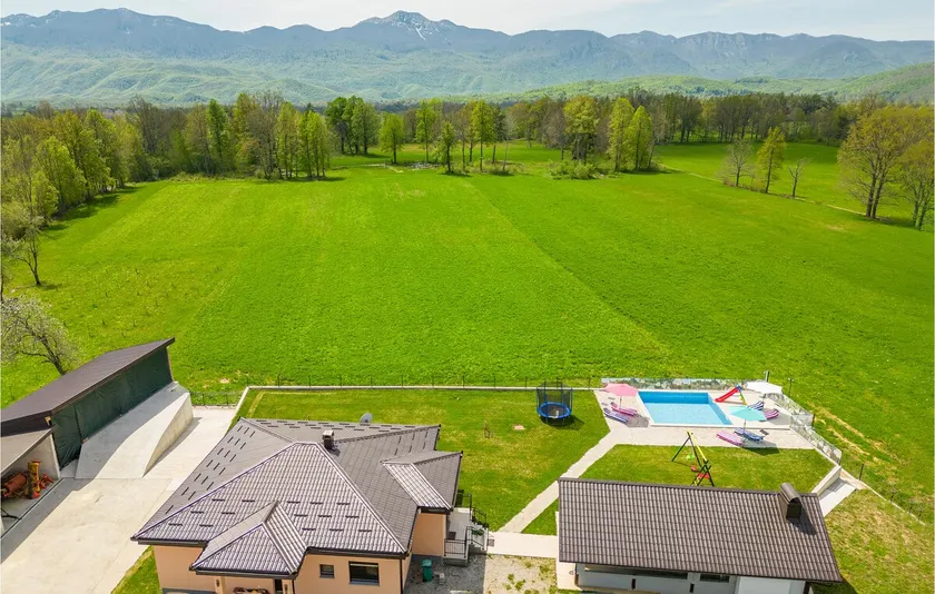 Awesome home in Ornice - Image 1