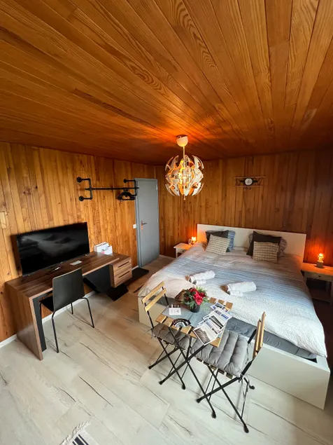 Nice studio with lake view - Image 1