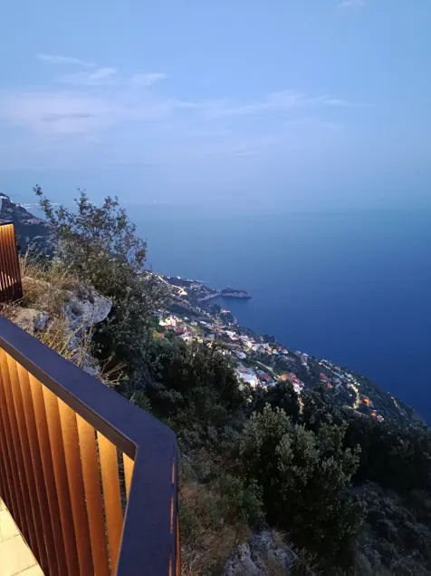 Amalfi mountains- Sole - Image 1