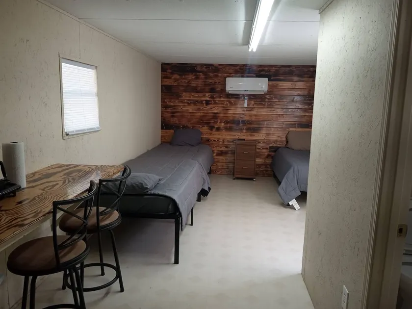 South Arkansas cabins ( the man cave) - Image 1