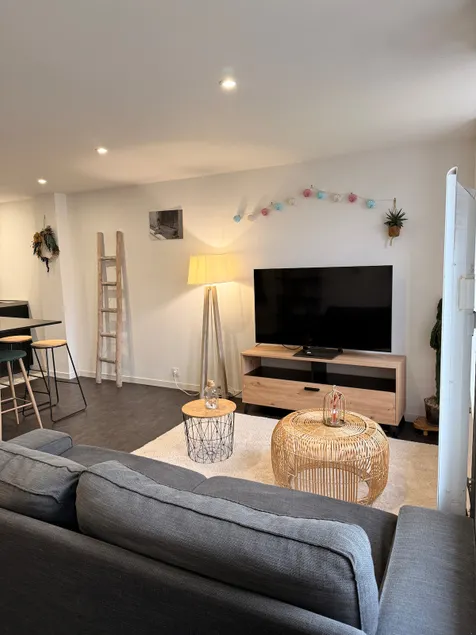 Granville apartment - Image 1