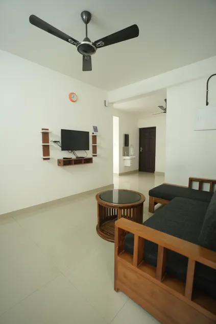 2 BHK Fully Furnished Apartment - Image 1