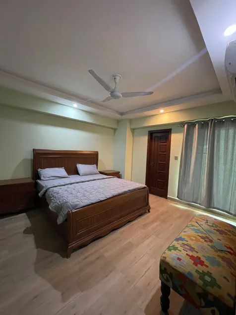 Modern 2BR, Clean & Cozy - Image 1