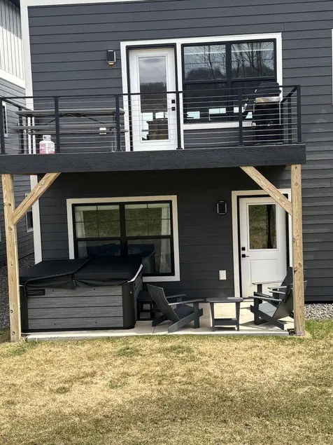 RiverWest Escape- Hot Tub - Sauna - Dog Friendly - Image 1
