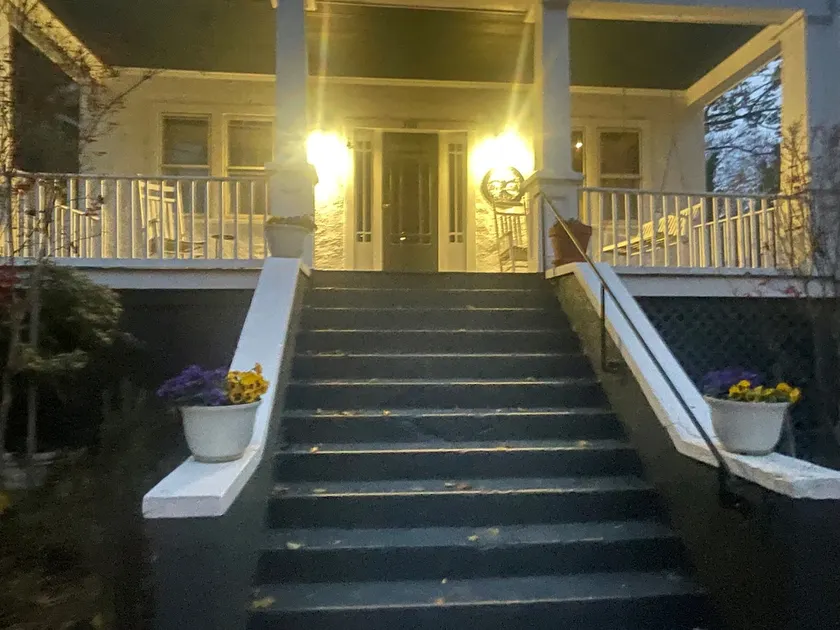 House of Sosia and Alexander in Harpers Ferry - Image 1