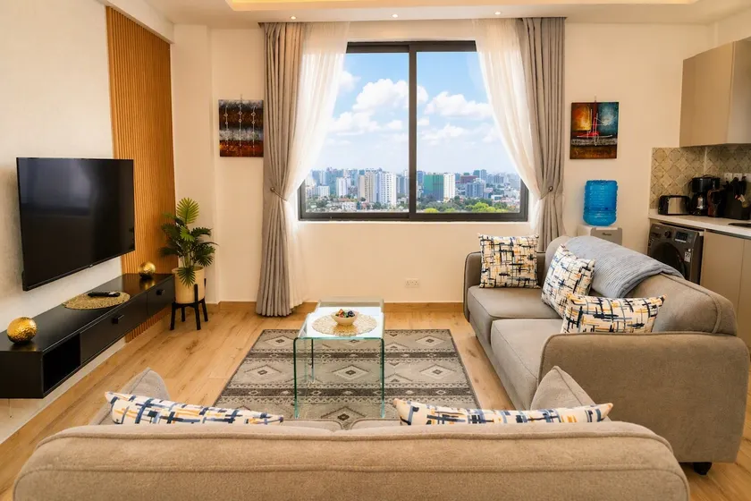 Skyline 1BR Westlands With Rooftop Pool & Gym - Image 1