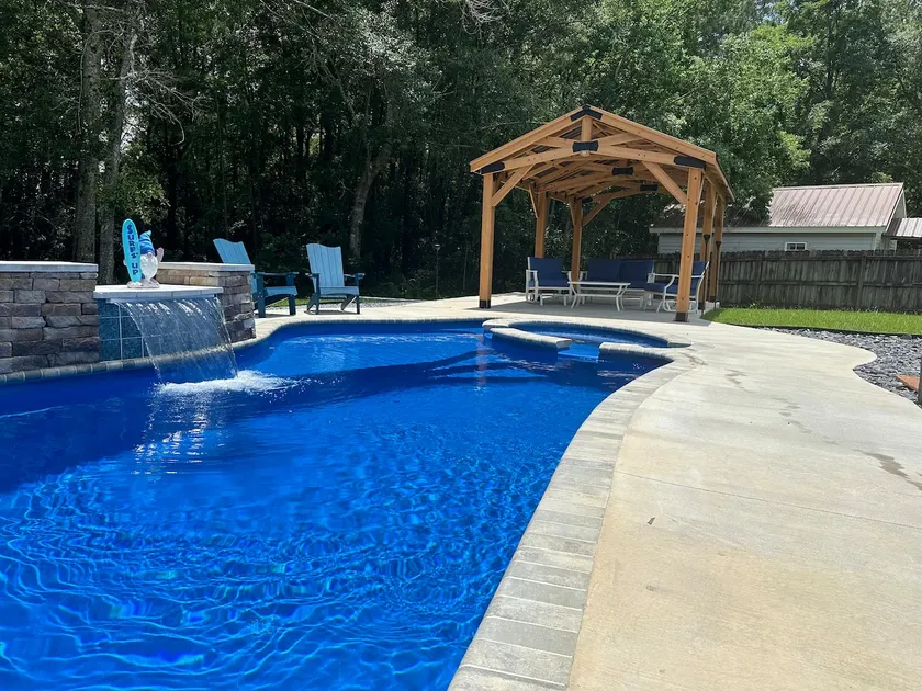 Coastal Serenity! Heated Pool/Hot tub! - Image 1