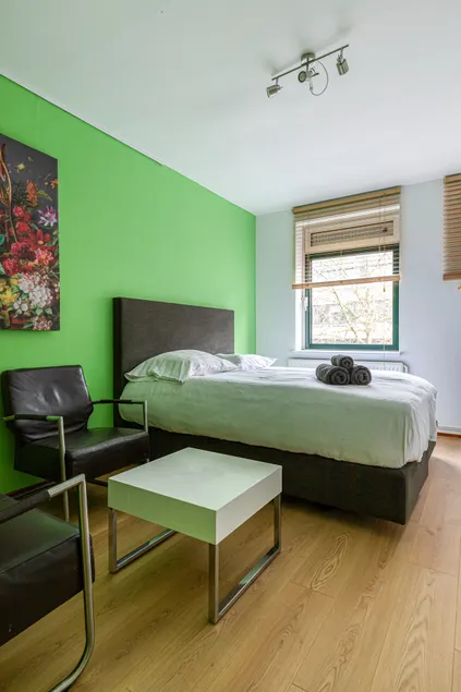 5. Small Luxe private apartment - Image 1