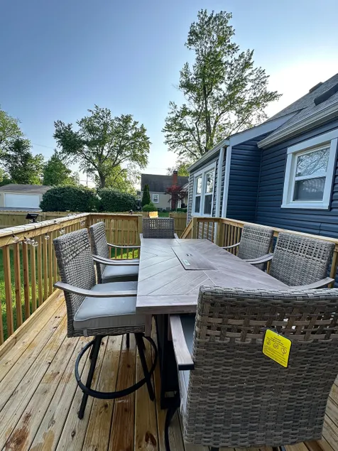 Comfy & Quiet 3BR | Perfect for Business Teams - Image 1