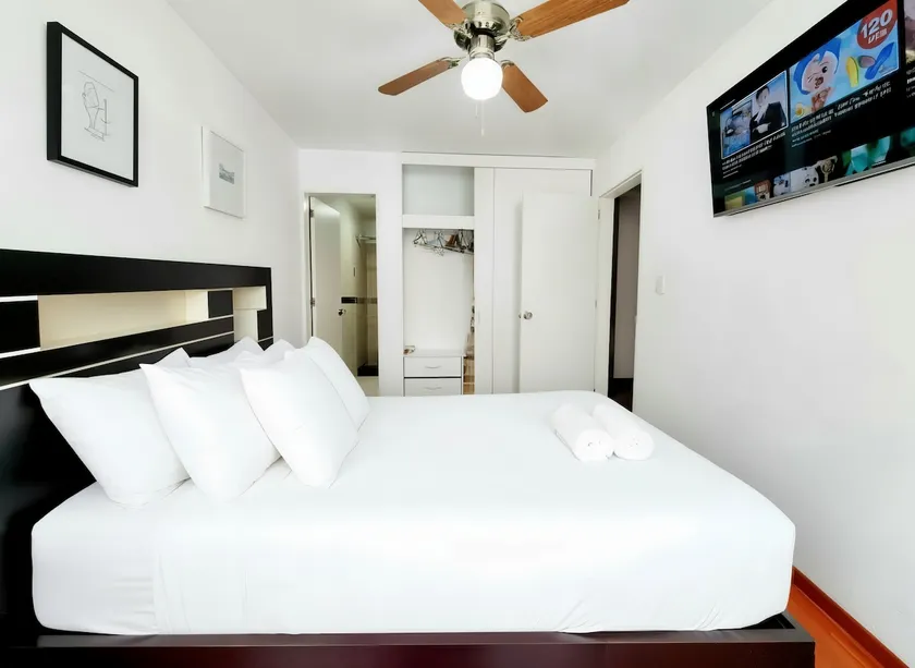 E°|Balcony Suite| Free Parking| Wifi Pro| 1B 801 - Image 1
