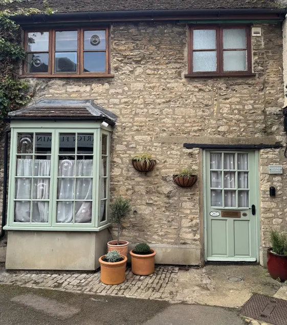 Lilywood Cottage - 2BR Central Bicester - Image 1