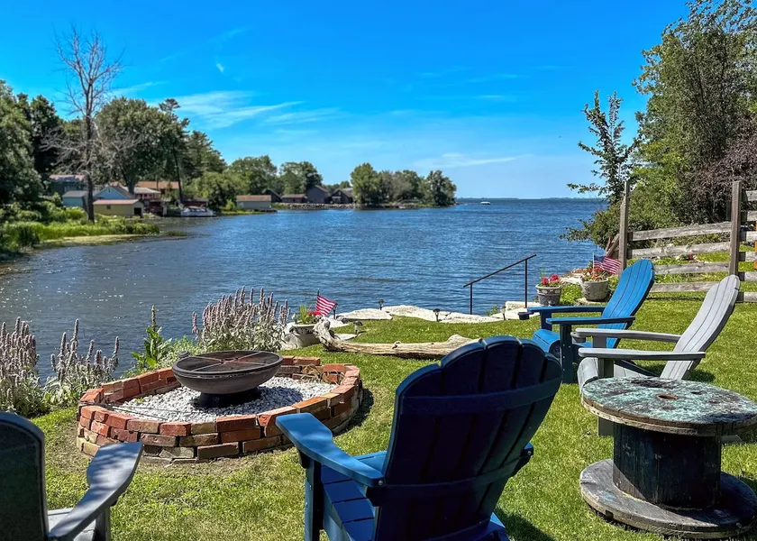 Heron’s House on Chaumont Bay - Image 1