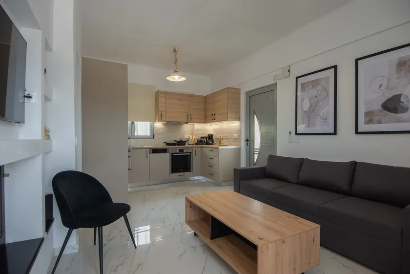 Modern apartment ALMYRA - Image 1