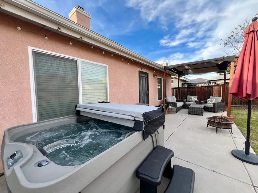 Family Hemet Home | Hot Tub + RV/Boat Parking - Image 1