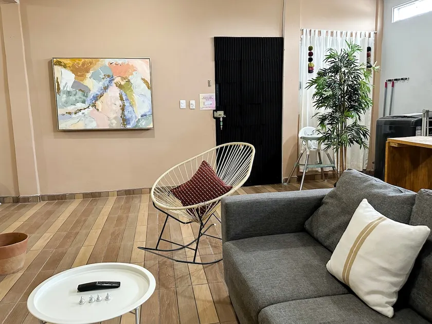 Fantastic, Private & Clean apartment near the squares - Image 1