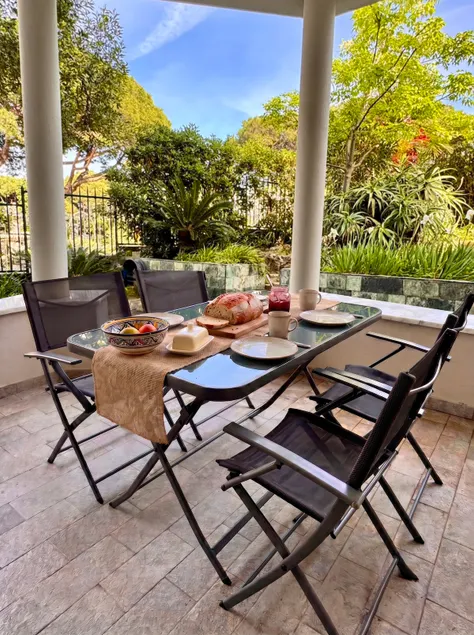 Relax in nature with a private patio: Verdeacqua - Image 1