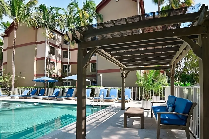 Convenient Stay! w/ Outdoor Pool, Free Breakfast - Image 1