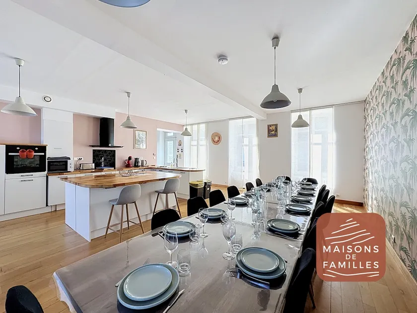 Maisons de Familles Beautiful city home with a - Image 1